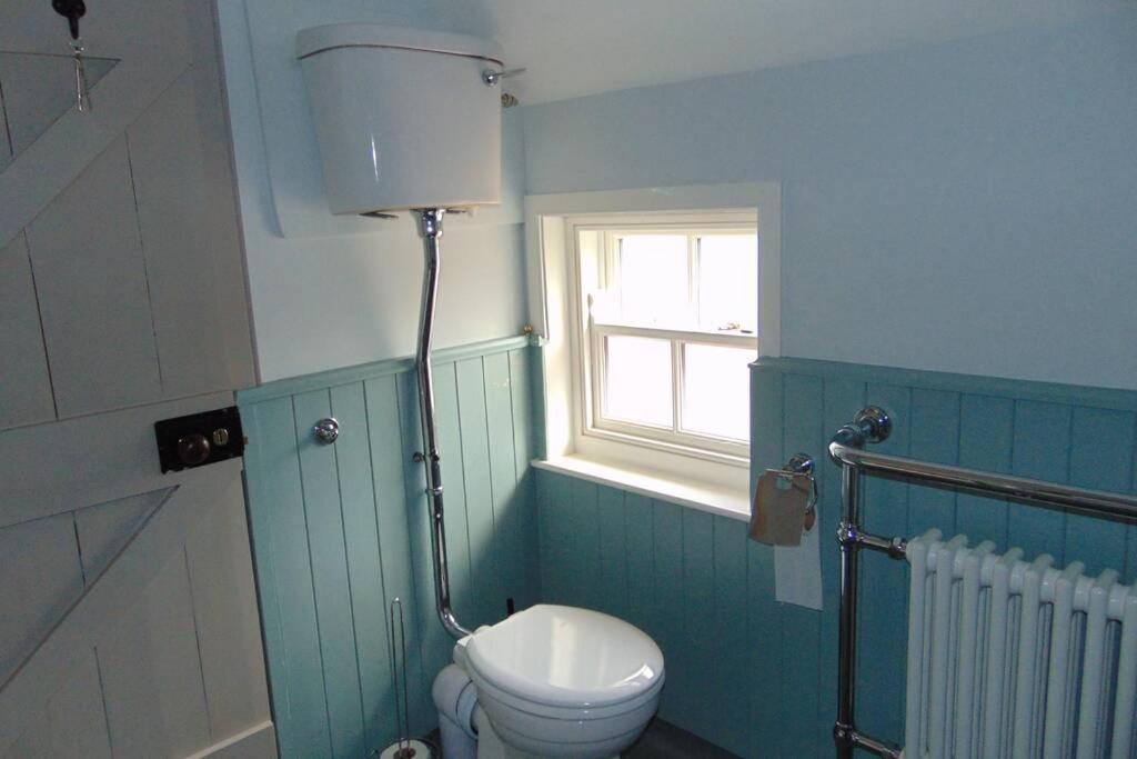 Cecil's Cottage, Ballynary, By Wild Atlantic Wanderer Holiday home